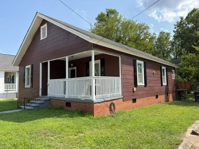 482 Kingston Spartanburg SC 29303
