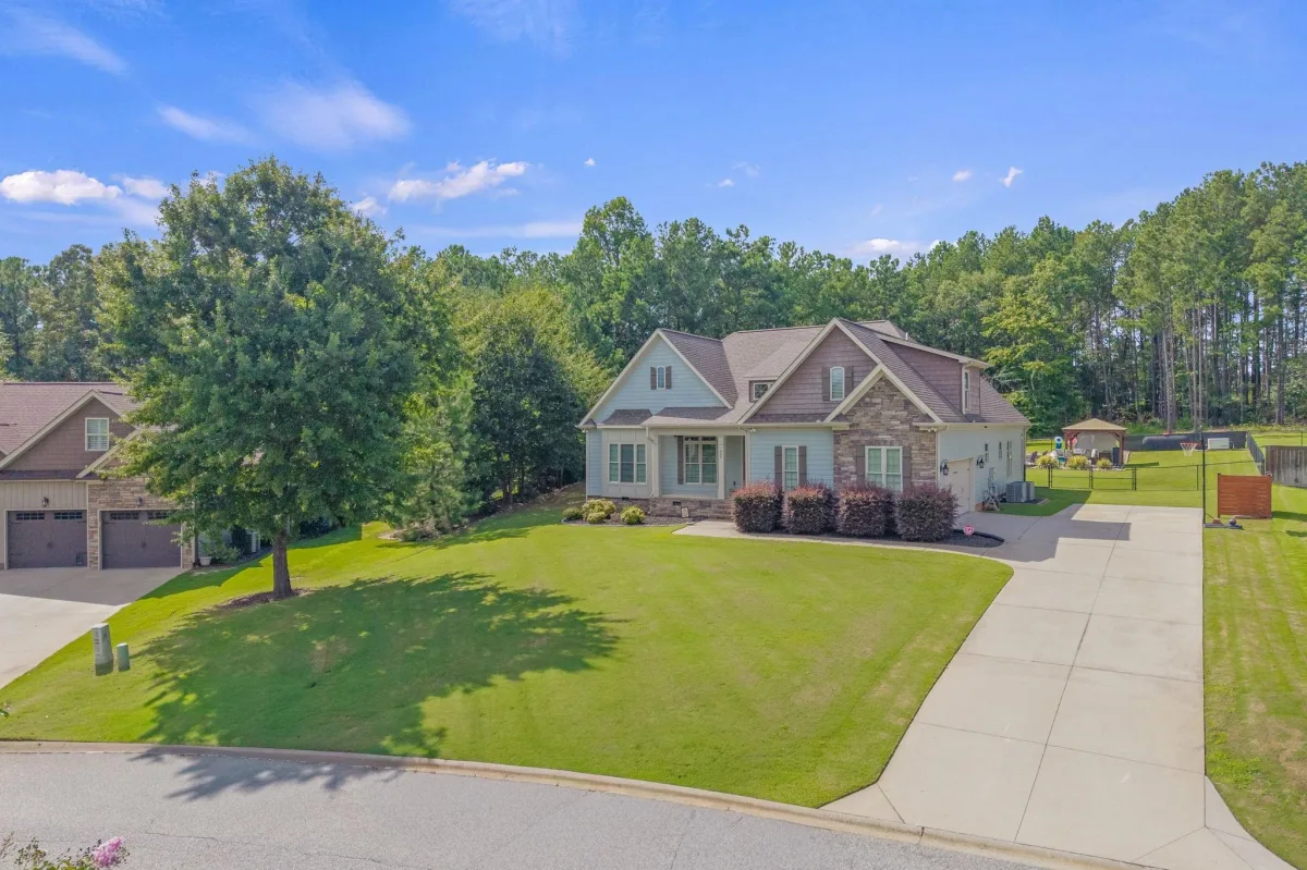 349 Roy Hall Way  Campobello SC 29322