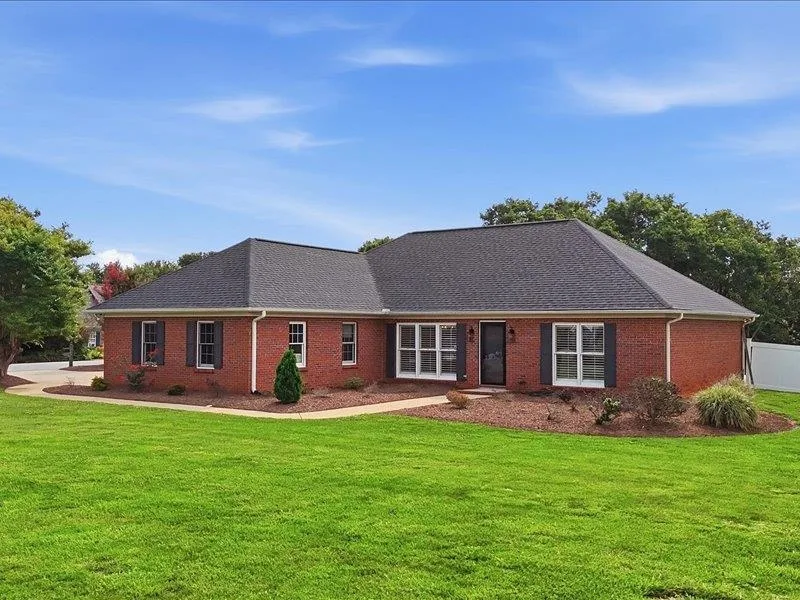 233 Summerfield Road  Moore SC 29369