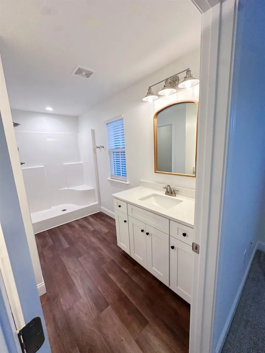 734 S Bomar  Landrum SC 29356