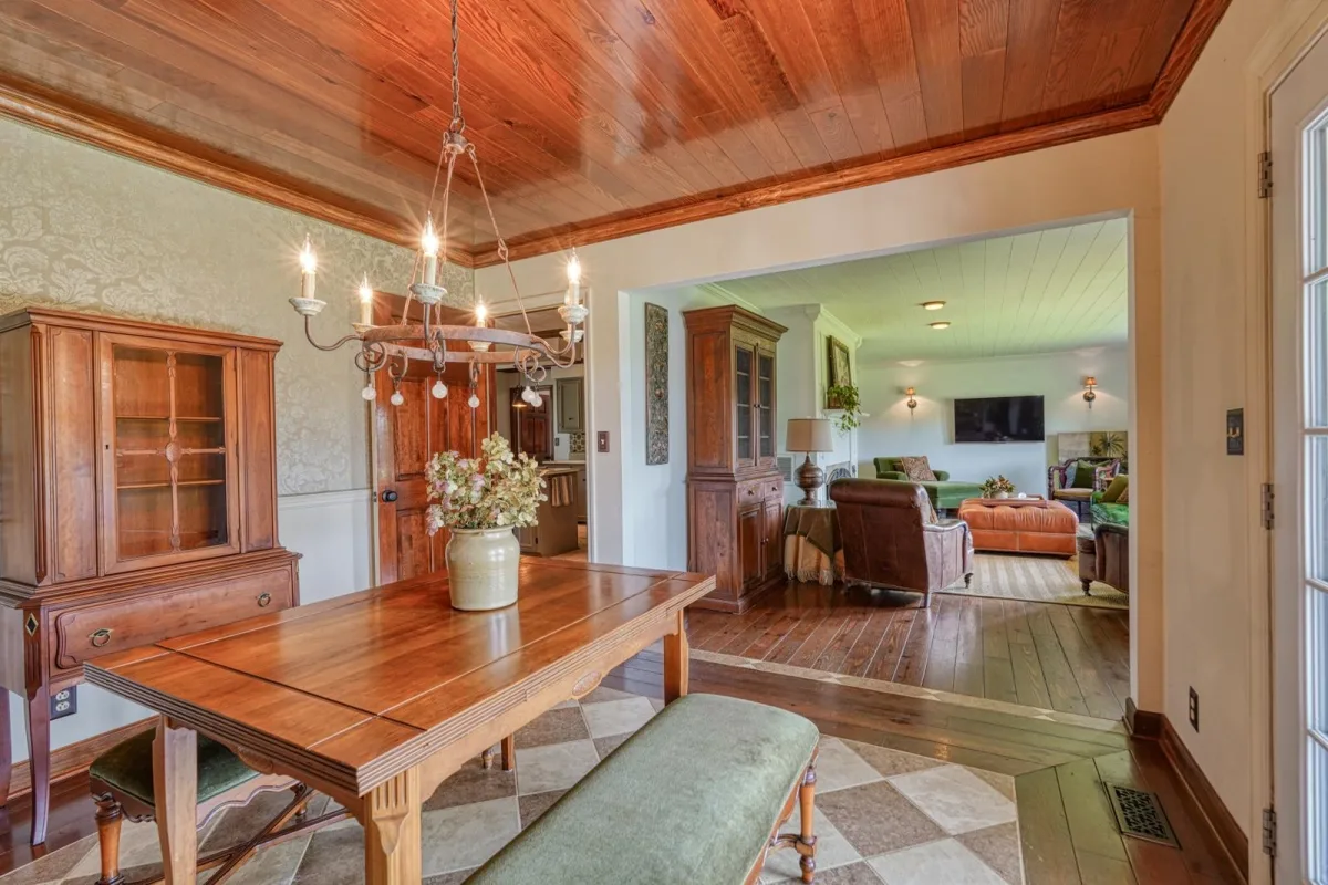 688 Corinth Road  Gaffney SC 29340