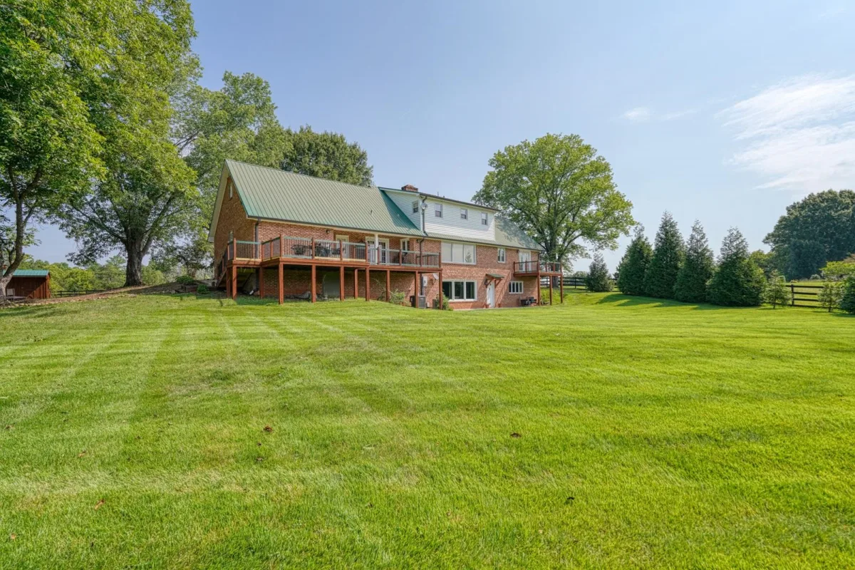 688 Corinth Road  Gaffney SC 29340