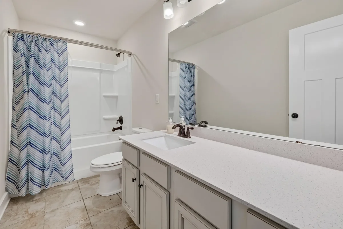 222 Delbourne Lane Greer SC 29651