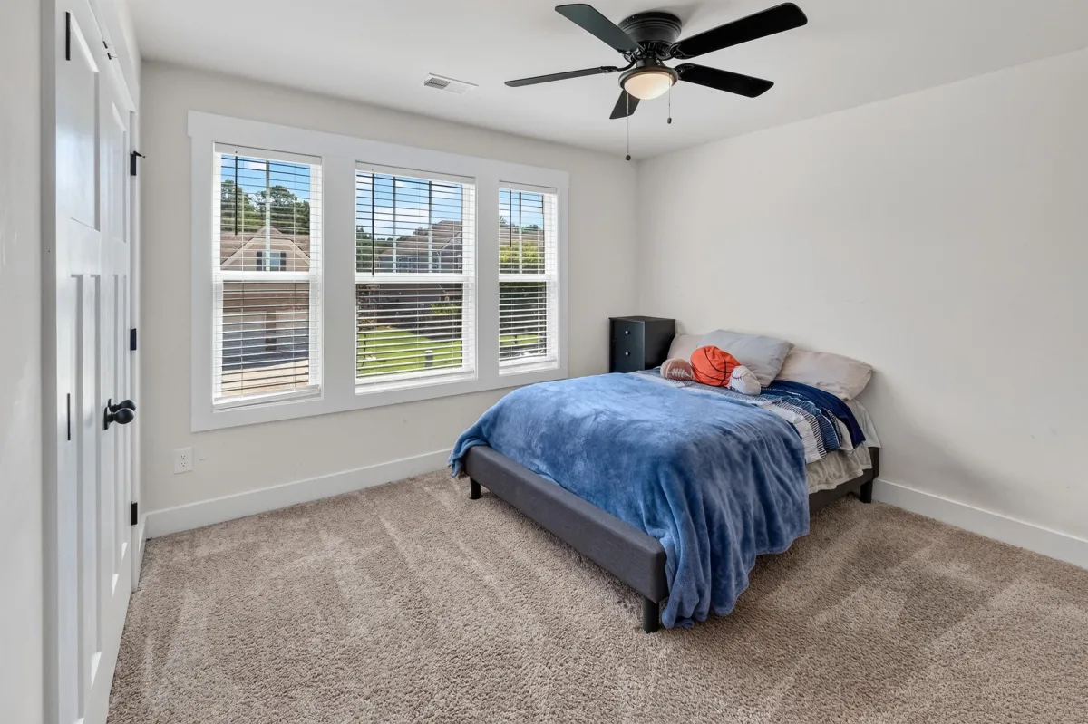 222 Delbourne Lane Greer SC 29651