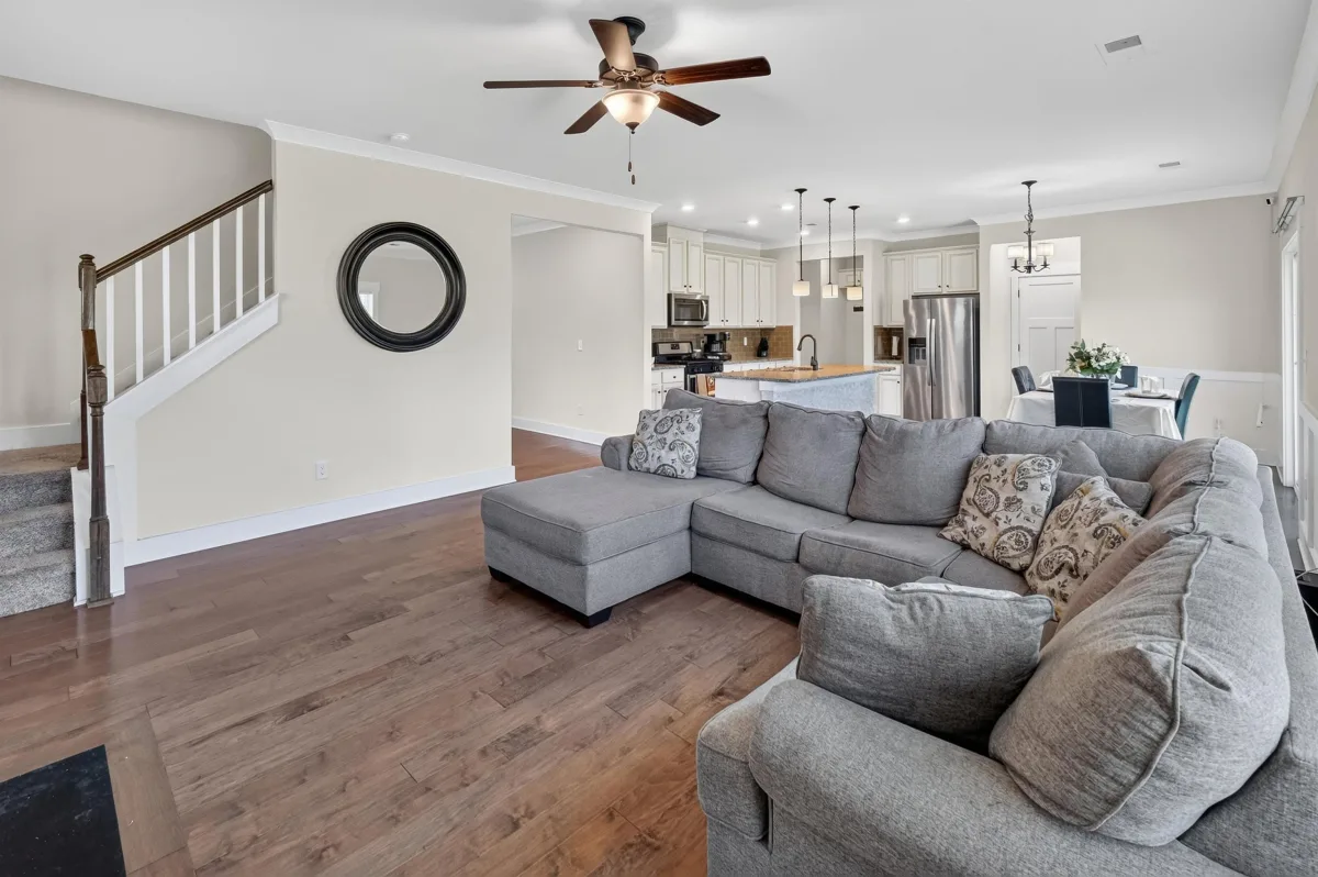 222 Delbourne Lane Greer SC 29651
