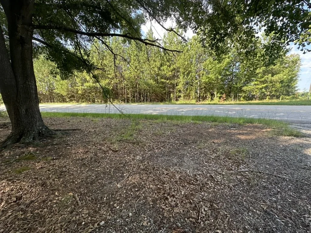 2141 E Georgia Road *** Woodruff SC 29388