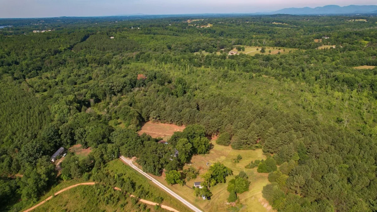 200 Lowe Lane Inman SC 29349