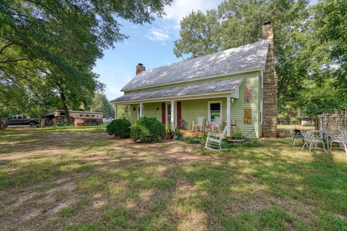 200 Lowe Lane Inman SC 29349