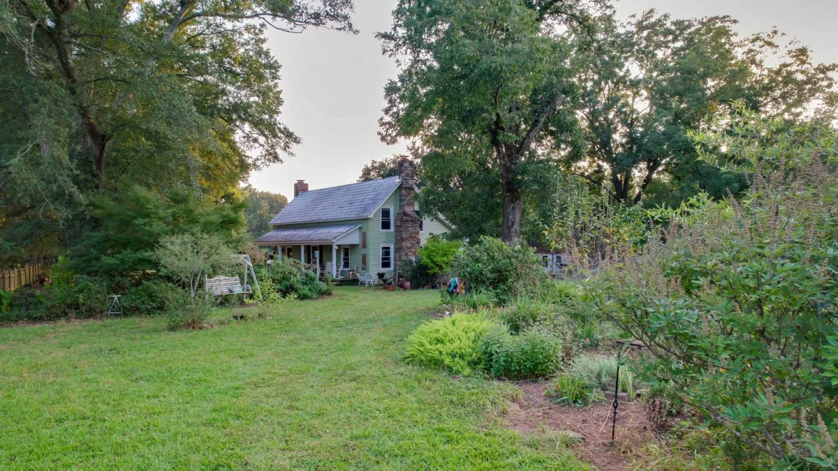 200 Lowe Lane Inman SC 29349