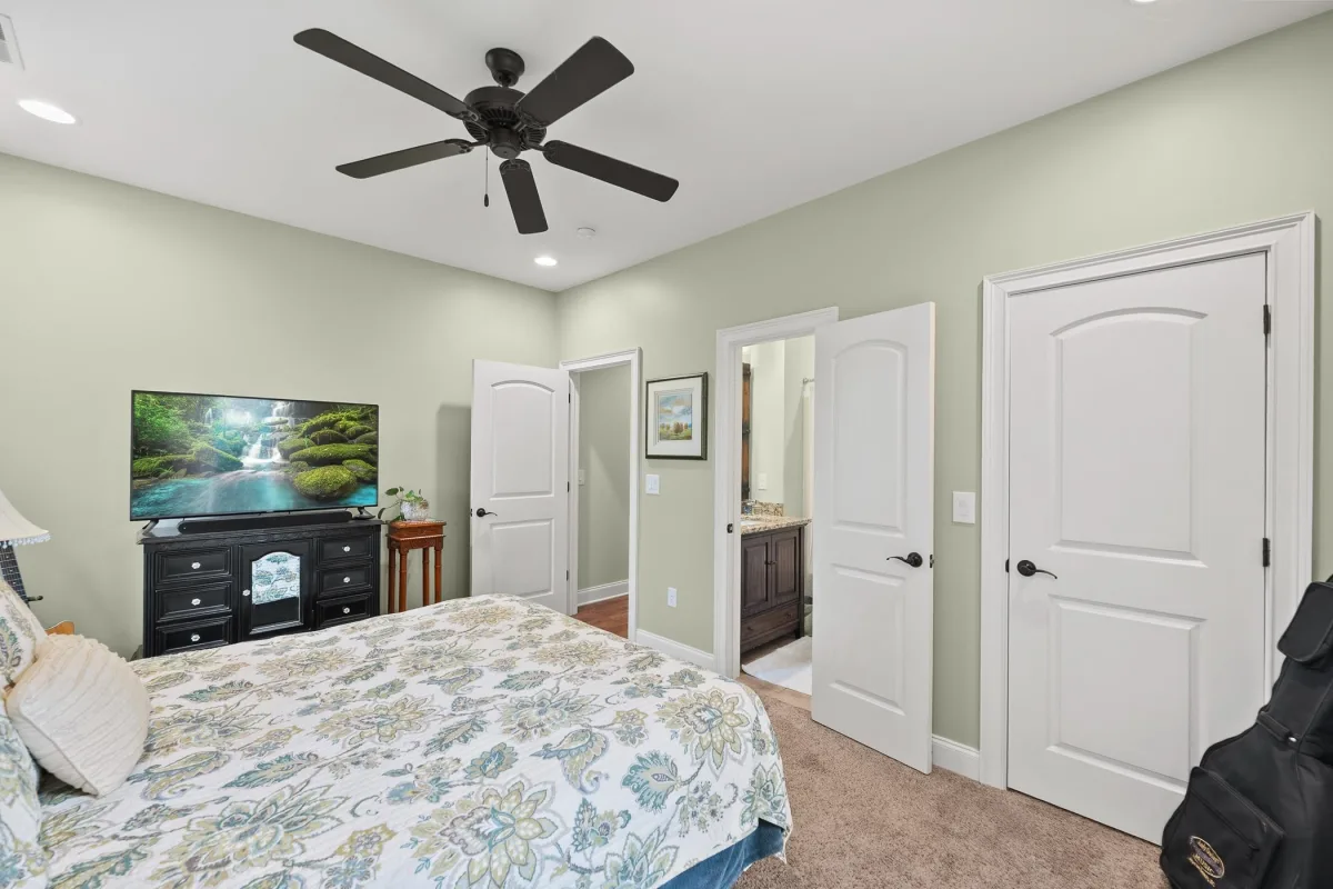 819 E Heathland Inman SC 29349