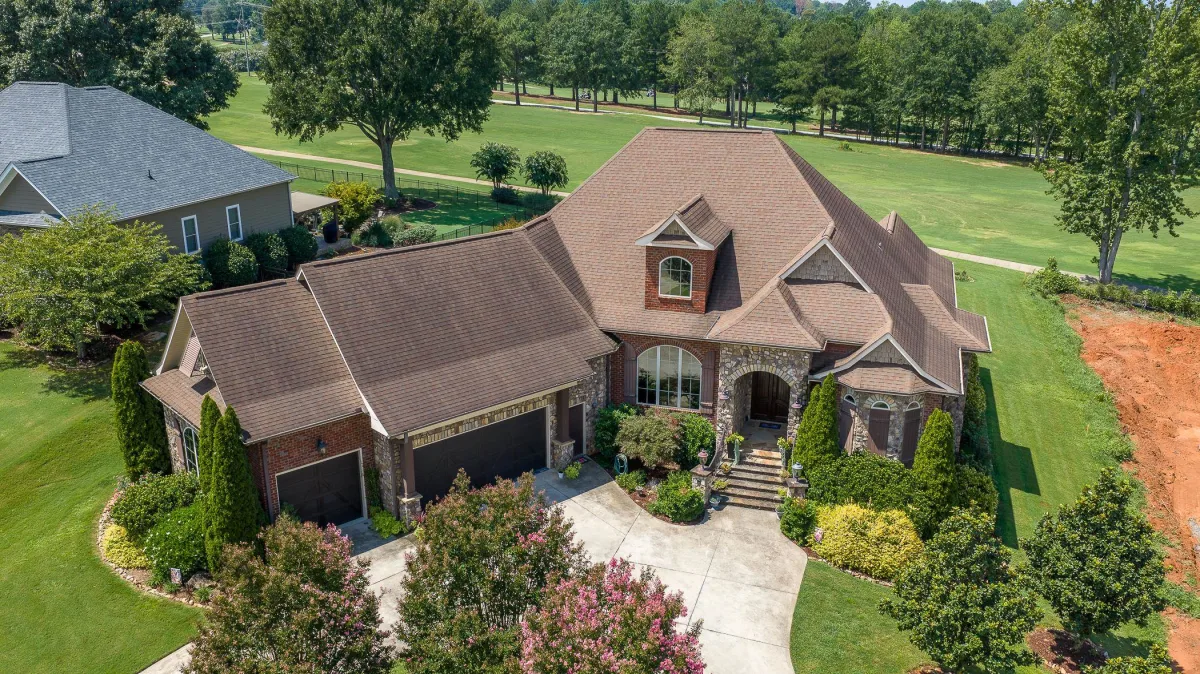 819 E Heathland Inman SC 29349