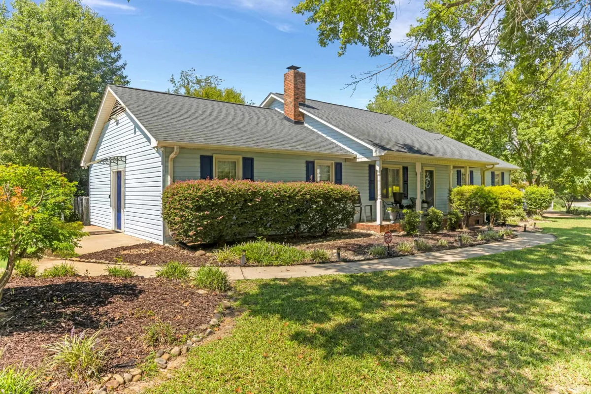 7 Chestnut Ridge Drive  Inman SC 29349