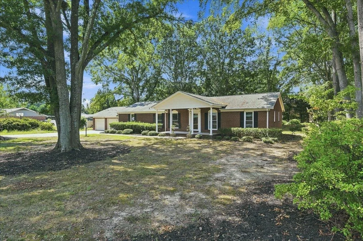 501 Cunningham Road  Taylors SC 29687