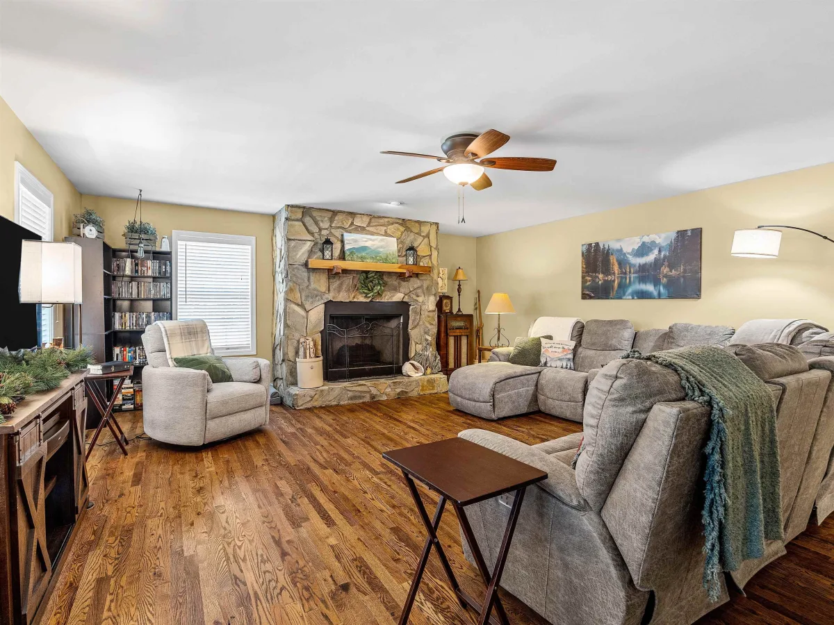 407 Miller Town Road Pauline SC 29374
