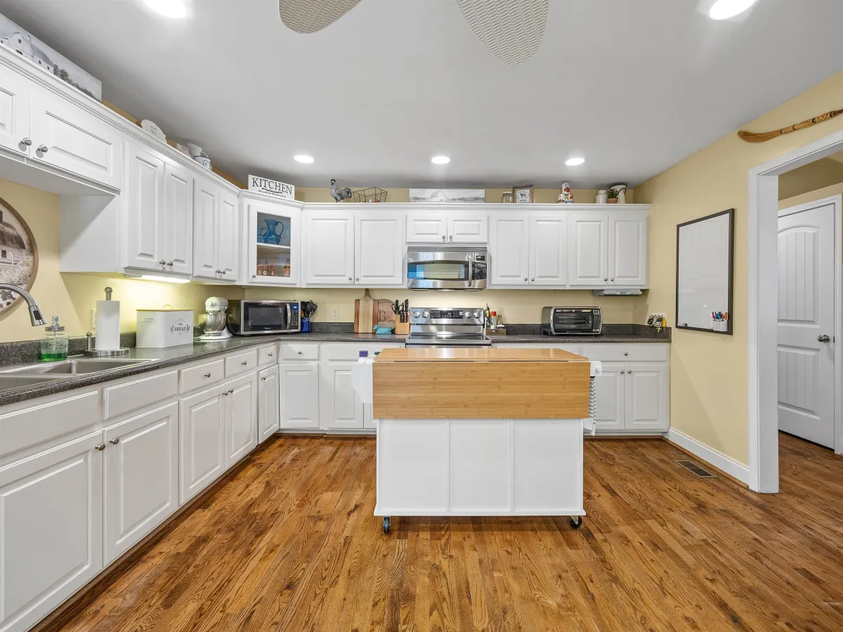 407 Miller Town Road Pauline SC 29374