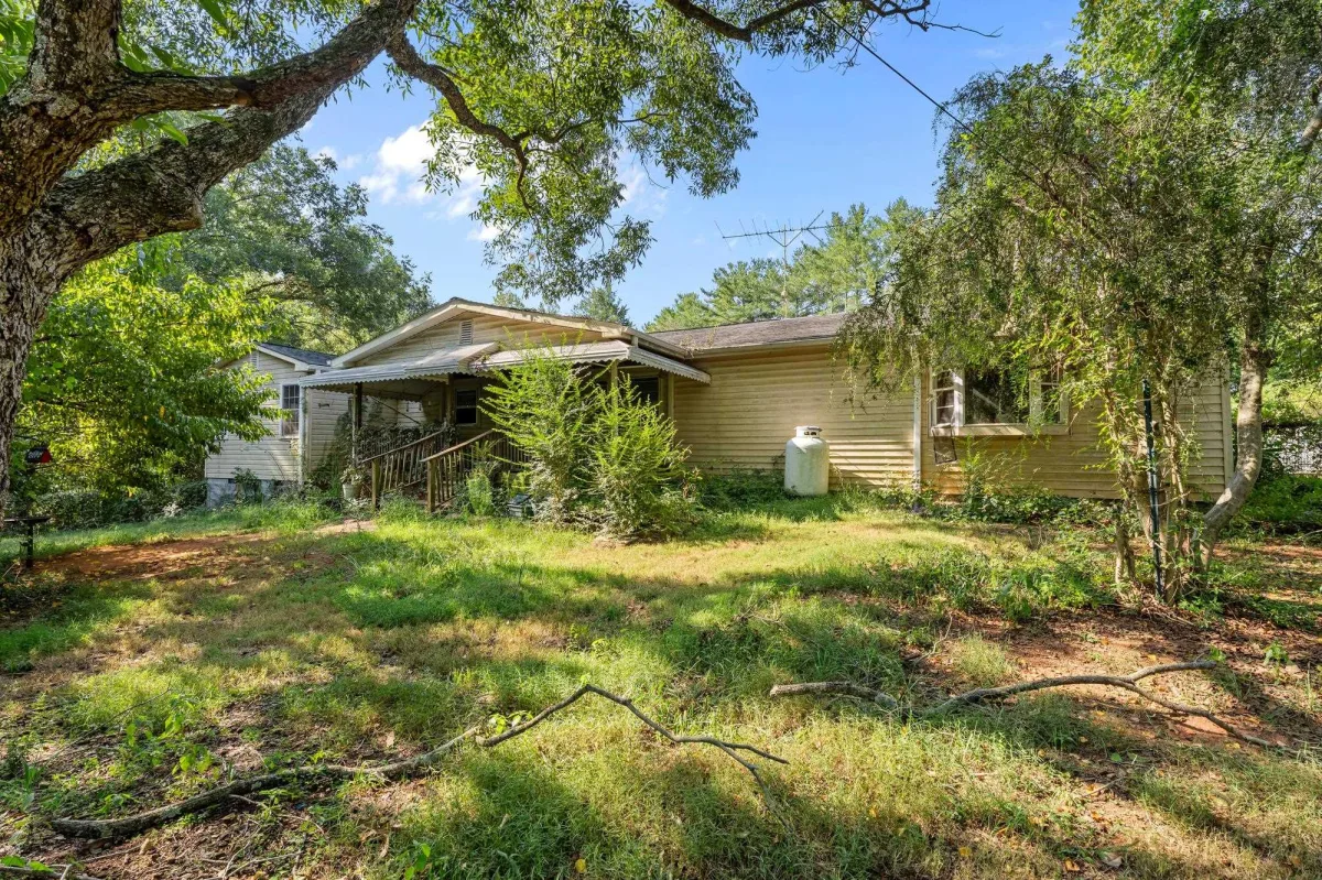 430 Old Burnett Road Inman SC 29349