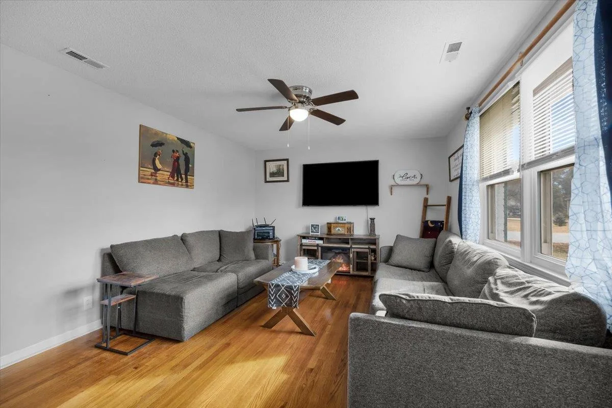 154 Bristow Lane  Spartanburg SC 29301