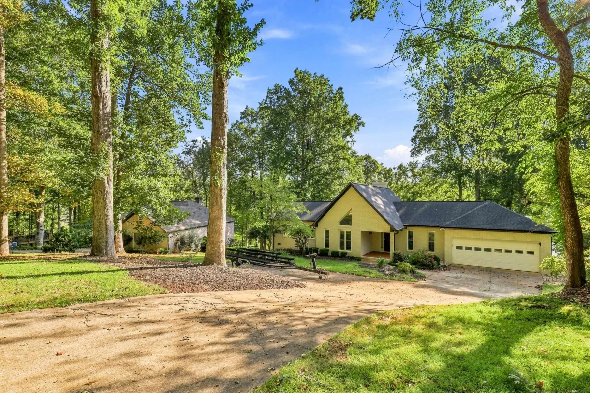 155 Waterford Drive  Inman SC 29349
