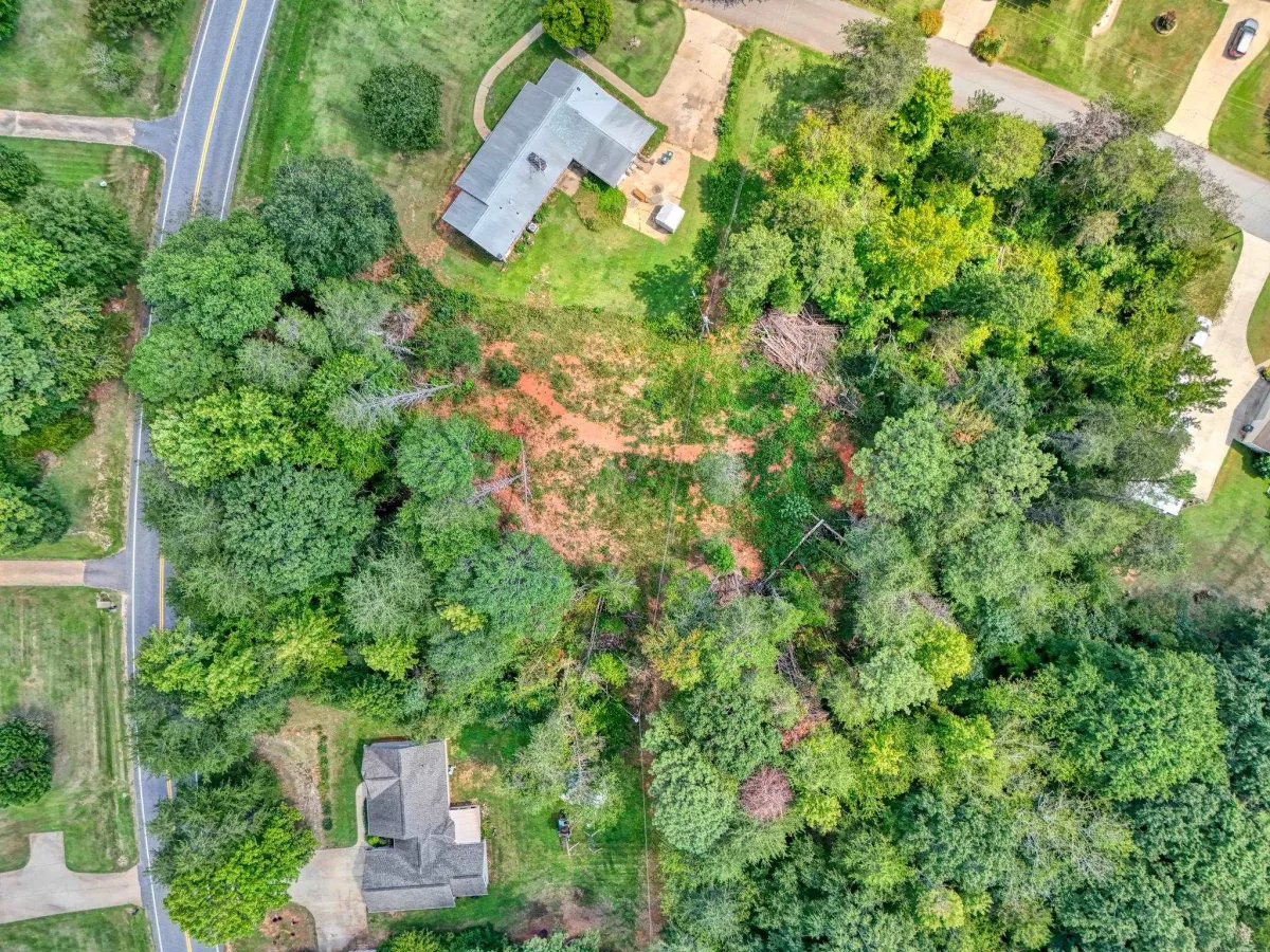 00 Palmetto Drive *** Greer SC 29651