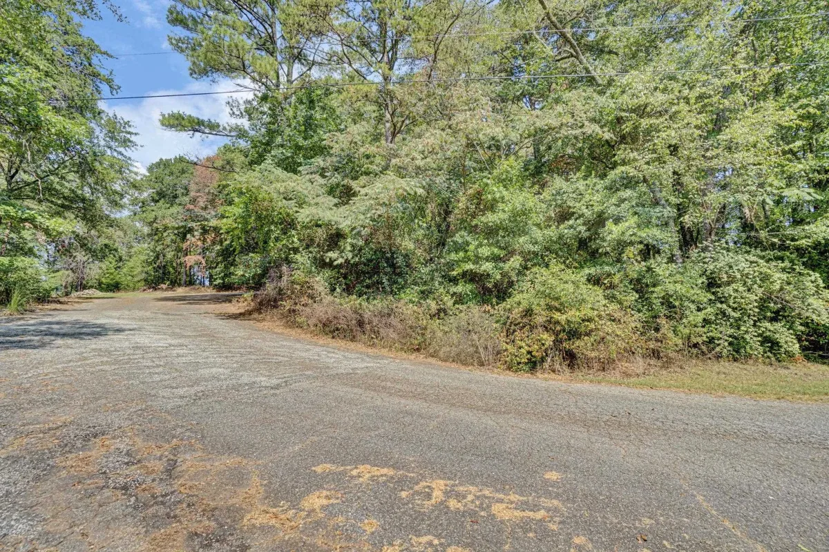 00 Palmetto Drive *** Greer SC 29651