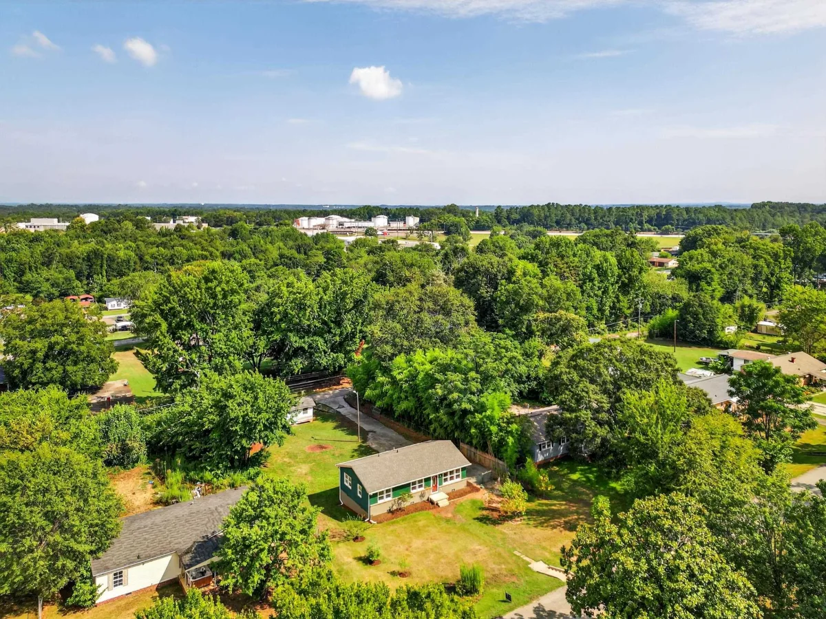 137 Anderson Drive  Spartanburg SC 29302