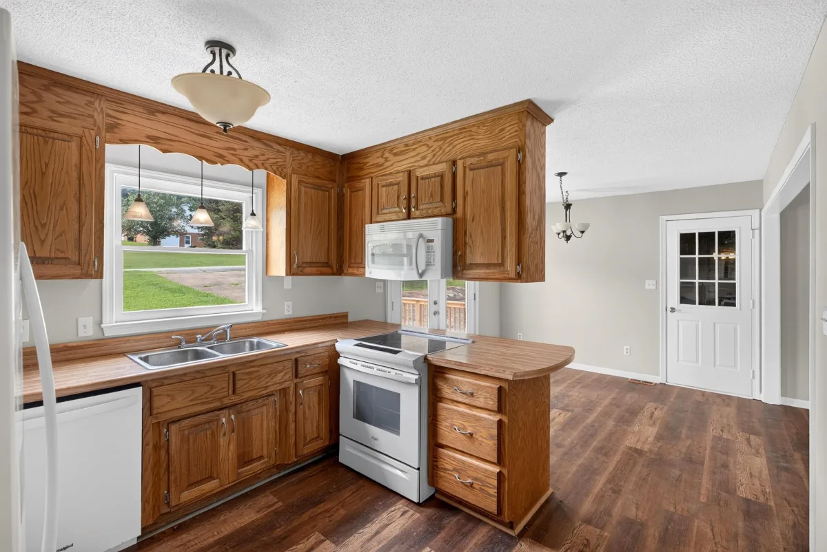 1935 Ford Road  Gaffney SC 29340