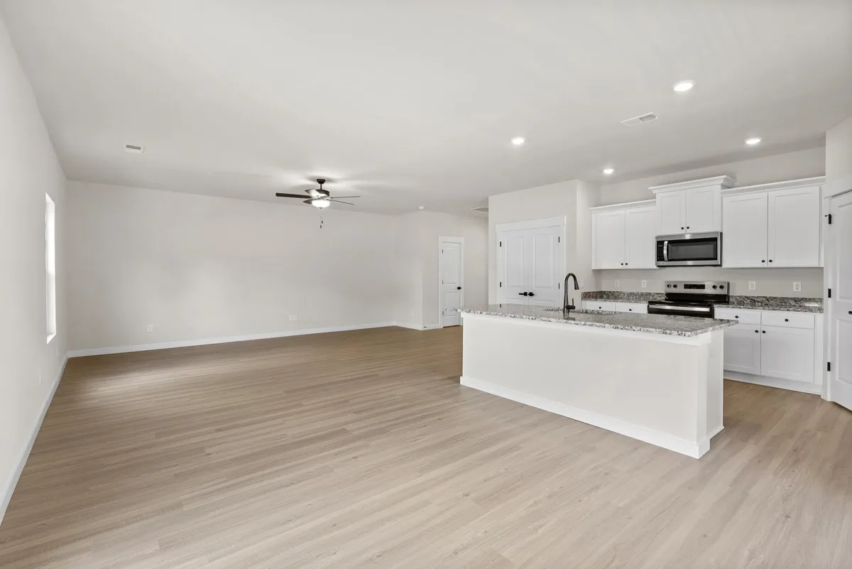 1237 Crested Iris Street  Moore SC 29369