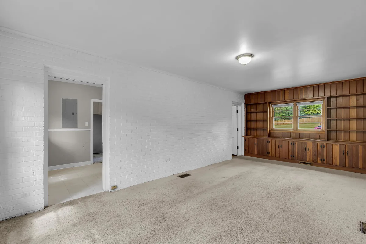 126 Holly Drive Spartanburg SC 29301