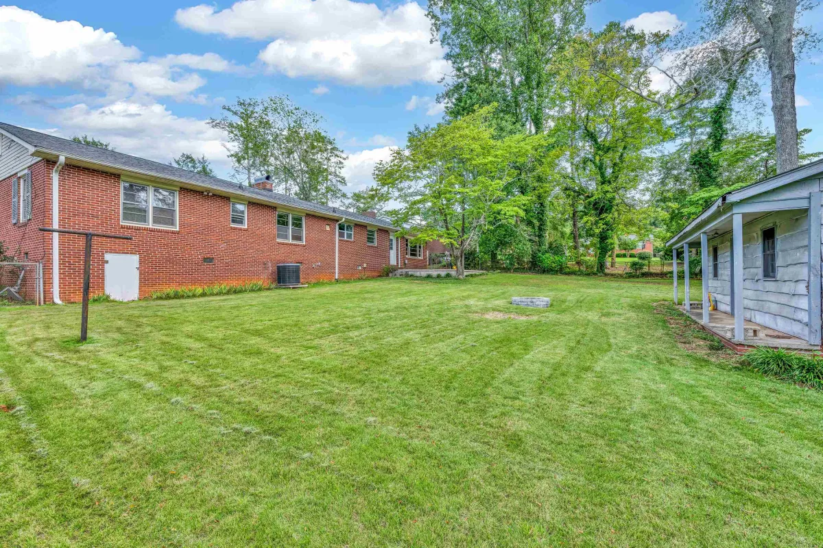126 Holly Drive Spartanburg SC 29301