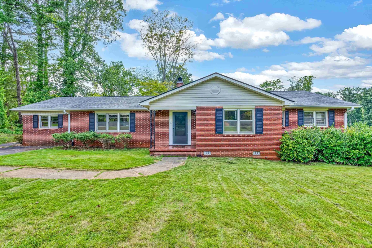 126 Holly Drive Spartanburg SC 29301