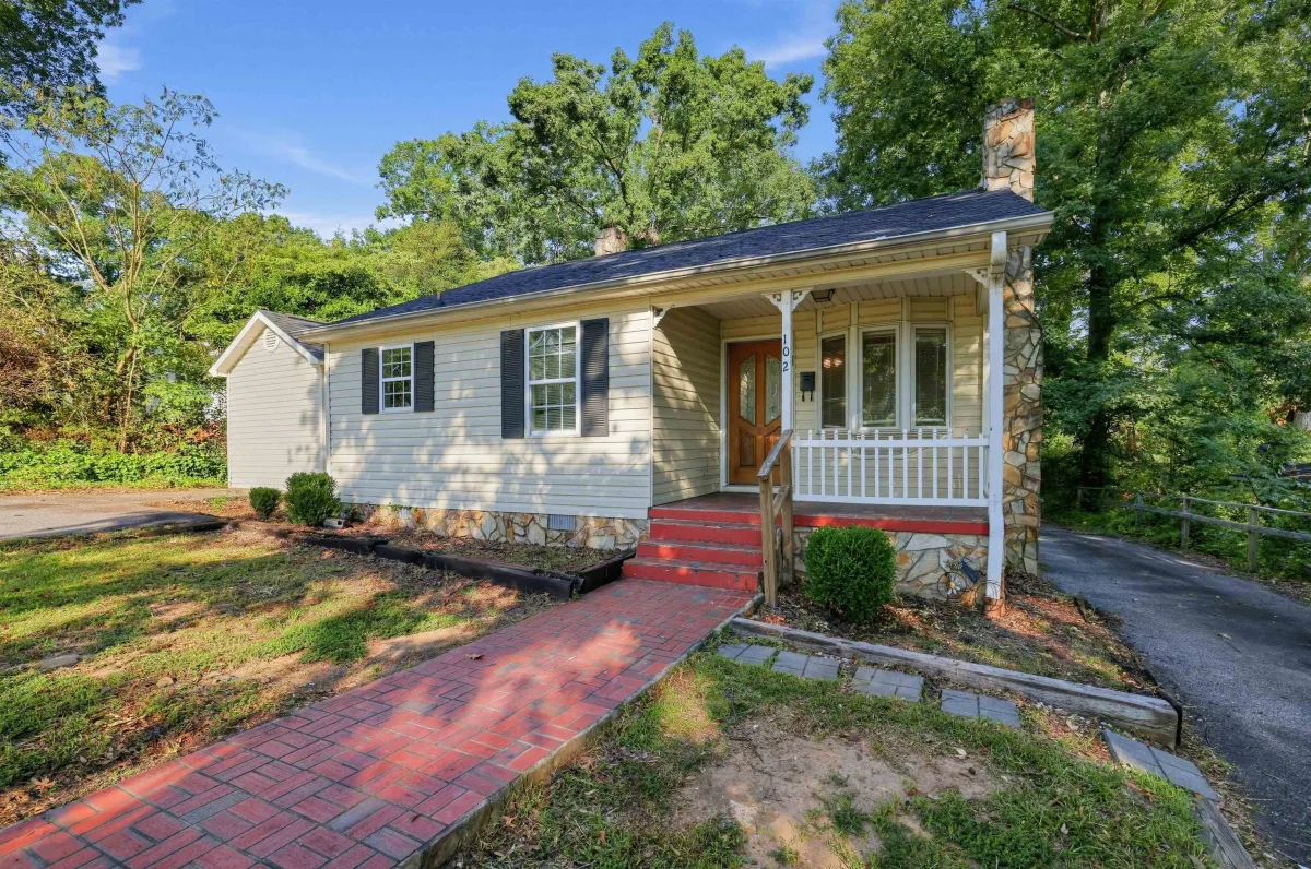 102 Overbrook Circle Spartanburg SC 29306