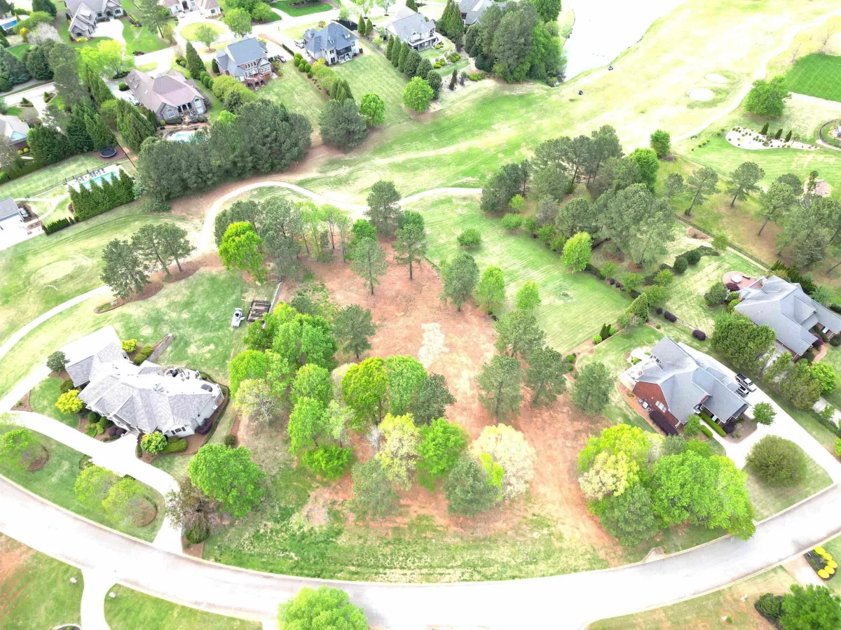 725 E Long Bay Drive *** Inman SC 29369