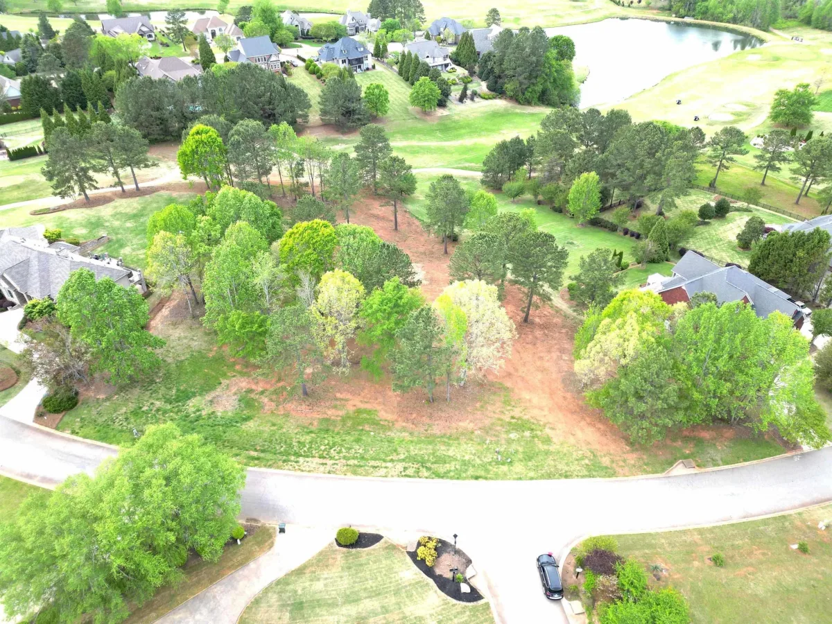 725 E Long Bay Drive *** Inman SC 29369