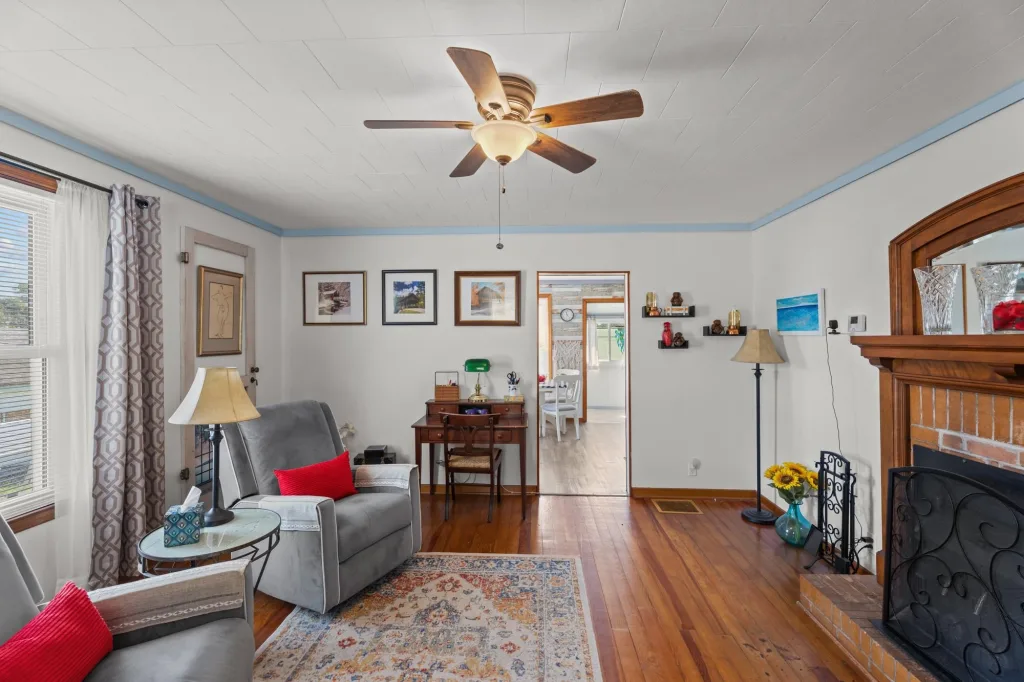 705 Forest Street Jonesville SC 29353