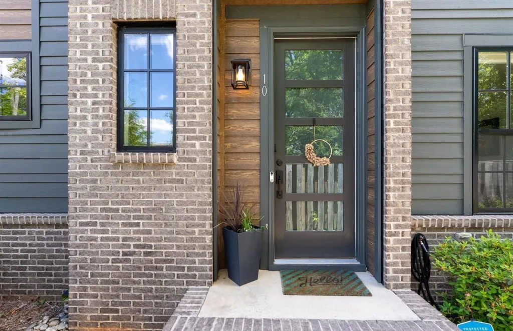 10 Hub Street Greenville SC 29601