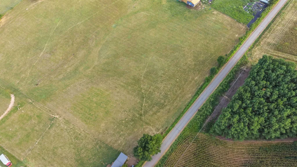 146 Country Oak Road Road  ***  Chesnee SC 29323