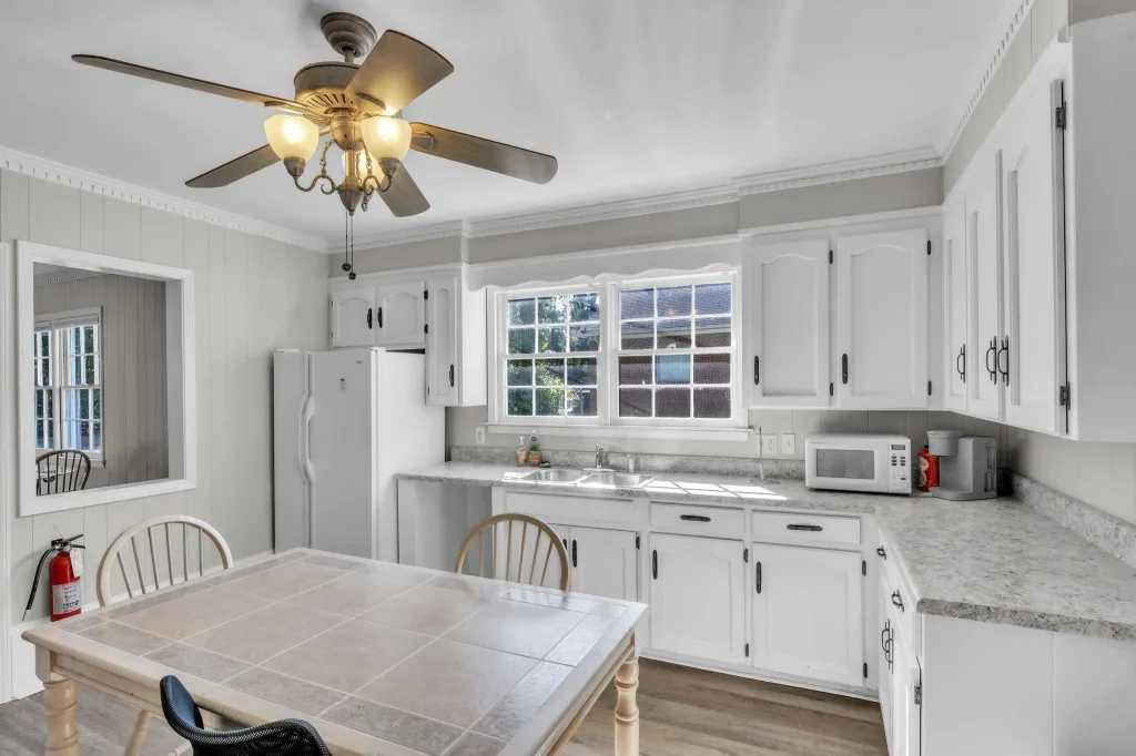 408 N Main Street Greer SC 29651