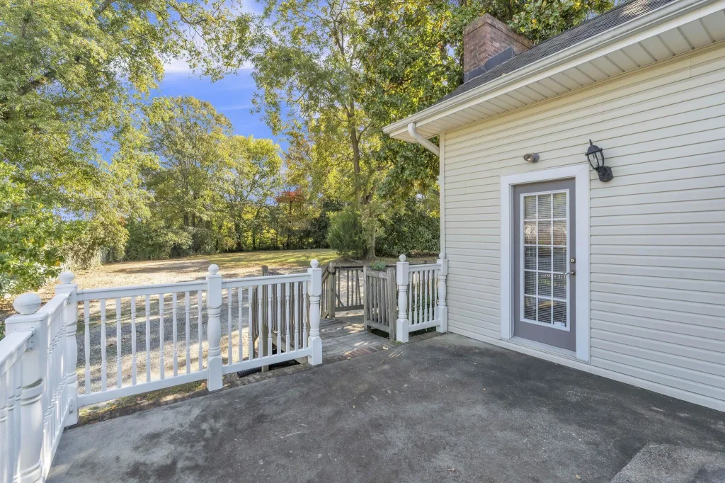 408 N Main Street Greer SC 29651